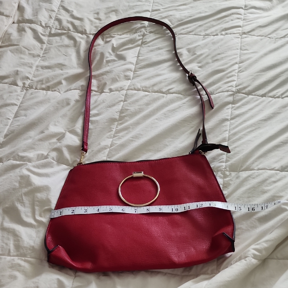 Elegant Red Shoulder Bag